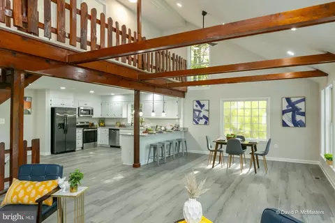 102 John Brown Farm Ct, Harpers Ferry, WV 25425