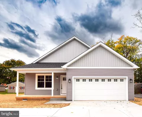 504 N Samuel St, Ranson, WV 25438