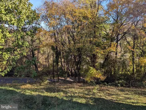 1 Mercer St # -2, Harpers Ferry, WV 25425