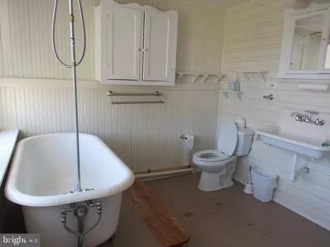 405 S Mildred St, Ranson, WV 25438 photo 43
