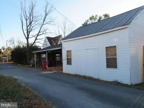 405 S Mildred St, Ranson, WV 25438 photo 9