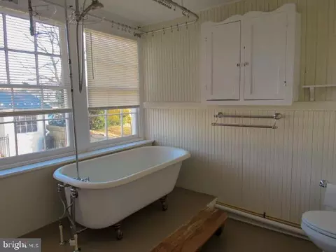 405 S Mildred St, Ranson, WV 25438 photo 44