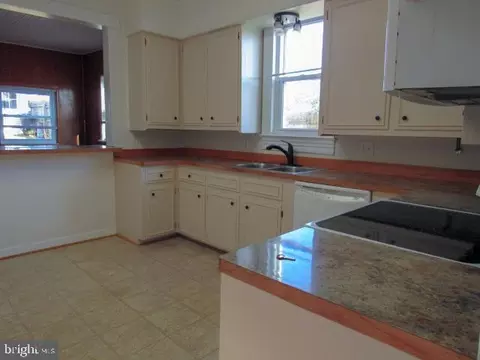 405 S Mildred St, Ranson, WV 25438 photo 23