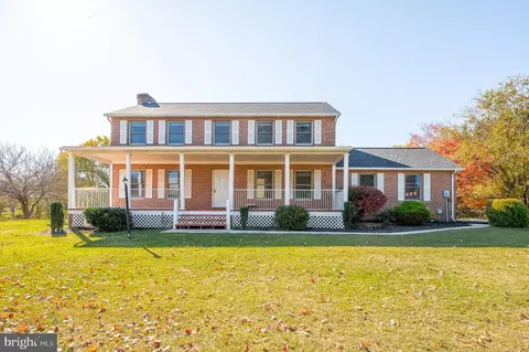 86 Edwin Blvd, Shenandoah Junction, WV 25442