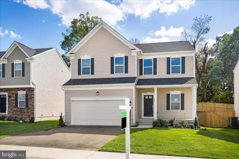 368 Freeman St, Ranson, WV 25438