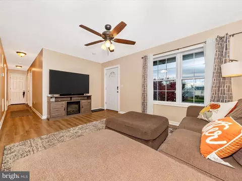 119 Robelei Dr, Ranson, WV 25438 photo 5
