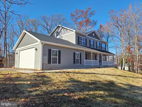 29 Black Oak Rd, Harpers Ferry, WV 25425