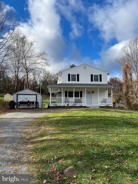 594 Mission Rd, Harpers Ferry, WV 25425