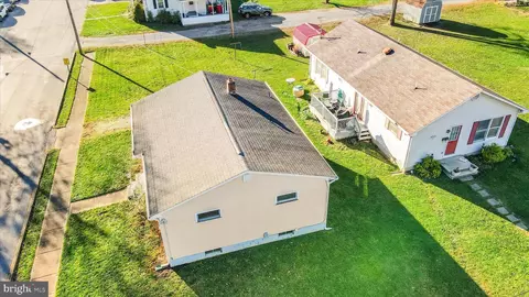 227 E 2nd Ave, Ranson, WV 25438 photo 3