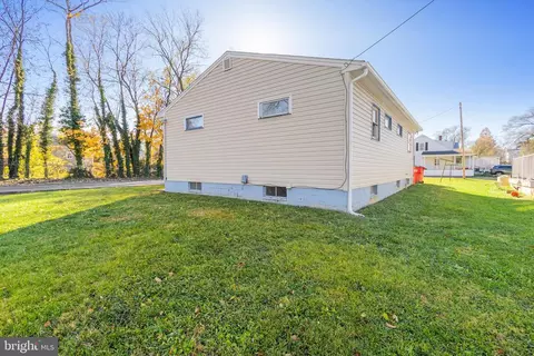 227 E 2nd Ave, Ranson, WV 25438 photo 33