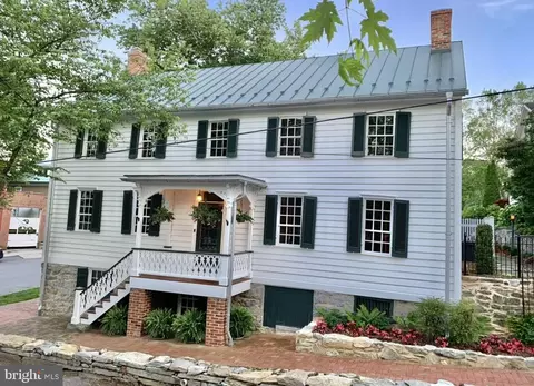 100 W New St, Shepherdstown, WV 25443