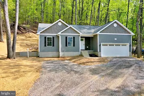51 Audie Ln, Harpers Ferry, WV 25425