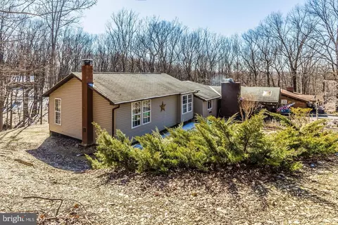 200 Revenoor Rd, Harpers Ferry, WV 25425