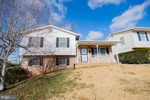 111 E 7th Ave, Ranson, WV 25438