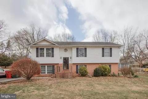 117 7th St, Shenandoah Junction, WV 25442