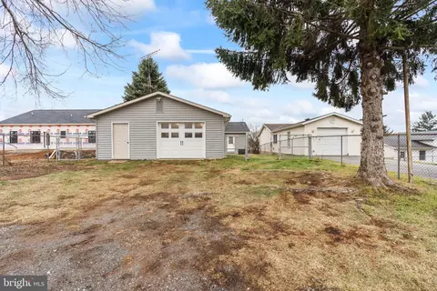 Exterior - 115 E 7th Ave, Ranson, WV 25438 photo 3 of 4