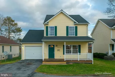 644 Jefferson Ave, Charles Town, WV 25414