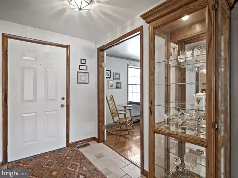 45 Willis Dr, Shepherdstown, WV 25443 photo 4