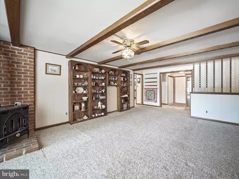 45 Willis Dr, Shepherdstown, WV 25443 photo 8