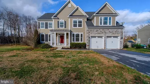 60 Horner Farm Ln, Shepherdstown, WV 25443