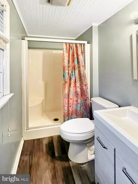 Bath - 84 Sybil Ct, Shepherdstown, WV 25443 photo 1 of 2