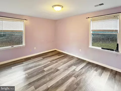 Bedroom - 84 Sybil Ct, Shepherdstown, WV 25443 photo 5 of 6