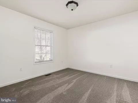 87 Peter Rabbit Dr, Ranson, WV 25438 photo 11