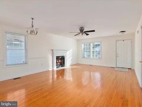 87 Peter Rabbit Dr, Ranson, WV 25438 photo 3