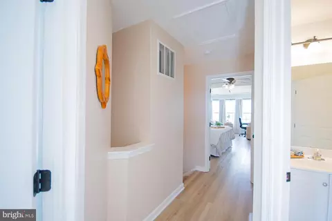 Entry Way - 27 Baltic Ln, Ranson, WV 25438 photo 11 of 15