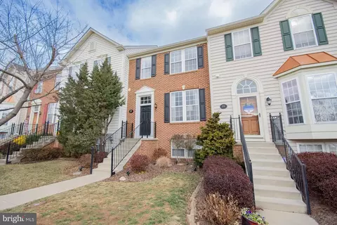Exterior - 27 Baltic Ln, Ranson, WV 25438 photo 8 of 12