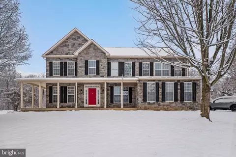 Exterior - 436 Keith Dr, Summit Point, WV 25446 photo 2 of 5