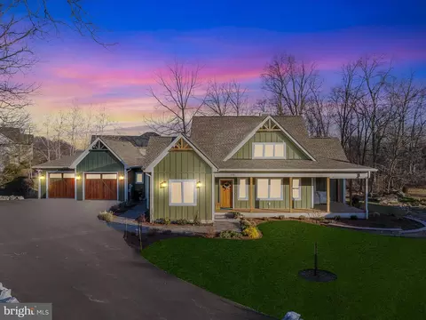 130 N Tamarac Dr, Shepherdstown, WV 25443