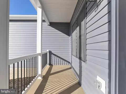 Exterior - 117 E 7th Ave, Ranson, WV 25438 photo 4 of 4