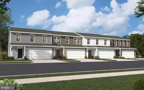 150 Olympus Rd, Charles Town, WV 25414