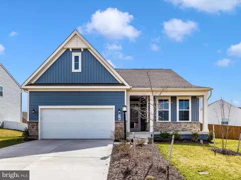 36 Cabots St, Charles Town, WV 25414