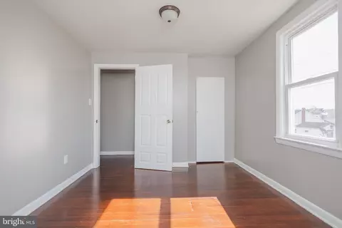 Entry Way - 203 S George St, Ranson, WV 25438 photo 7 of 9