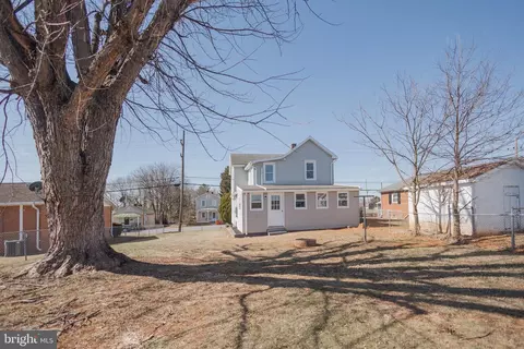 Exterior - 203 S George St, Ranson, WV 25438 photo 6 of 6