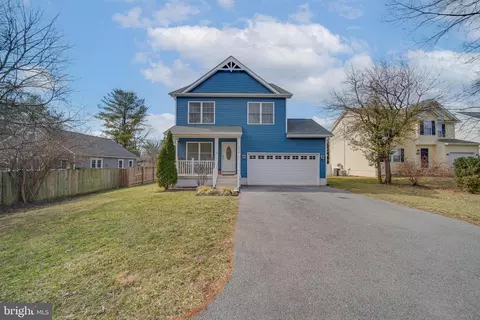 108 Belvedere Farm Ct, Charles Town, WV 25414