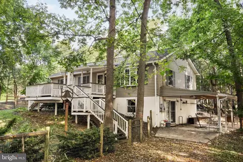 238 Old Shenandoah Trl, Harpers Ferry, WV 25425