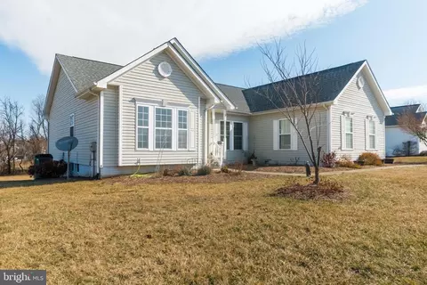 685 Gap View Blvd, Harpers Ferry, WV 25425