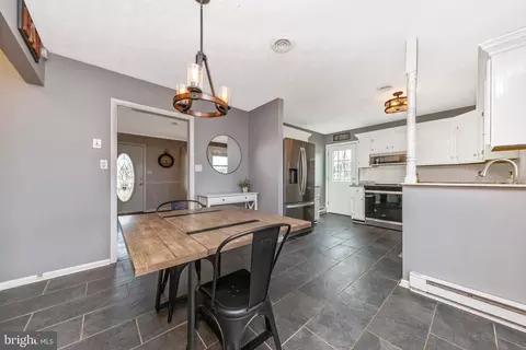 Entry Way - 54 Stony Ln, Ranson, WV 25438 photo 3 of 3
