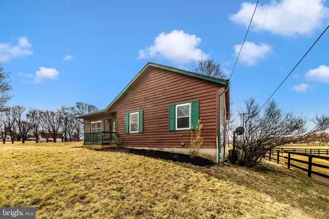 Exterior - 54 Stony Ln, Ranson, WV 25438 photo 8 of 11