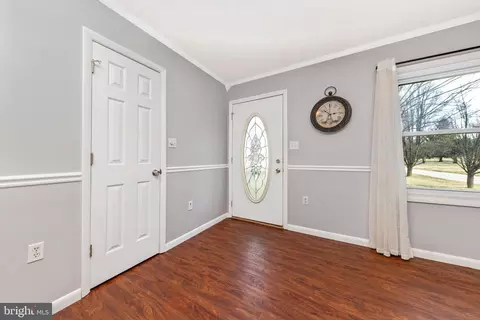 Entry Way - 54 Stony Ln, Ranson, WV 25438 photo 2 of 3