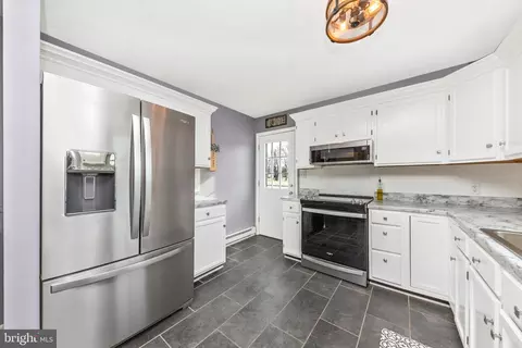 Kitchen - 54 Stony Ln, Ranson, WV 25438 photo 1 of 4