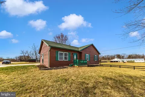 Exterior - 54 Stony Ln, Ranson, WV 25438 photo 6 of 11