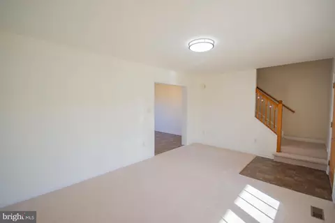 Living - 40 Stiles Way, Ranson, WV 25438 photo 4 of 4