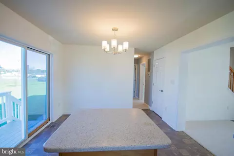 Entry Way - 40 Stiles Way, Ranson, WV 25438 photo 1 of 4