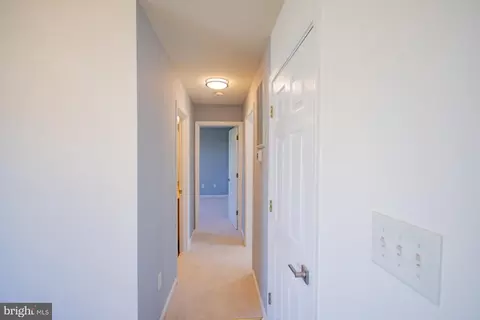 Entry Way - 40 Stiles Way, Ranson, WV 25438 photo 2 of 4