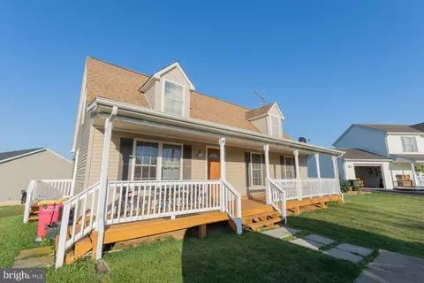 Exterior - 40 Stiles Way, Ranson, WV 25438 photo 5 of 5