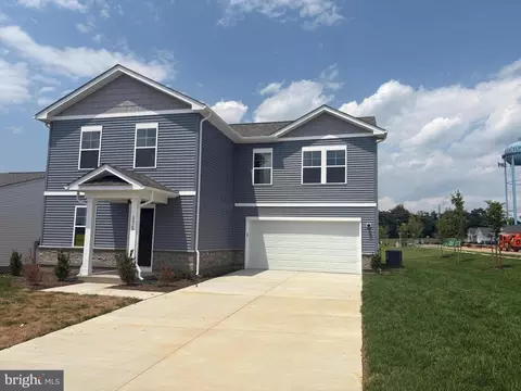 175 Angus Rd, Charles Town, WV 25414